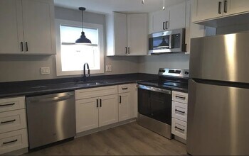 12 Hunnewell Rd, Unit 12 Hunnewell Rd Worcester in Worcester, MA - Foto de edificio - Building Photo