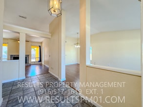 8400 Nandina Way in Antelope, CA - Building Photo - Building Photo