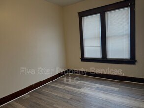 1708 S Loveland Ave in Springfield, IL - Building Photo - Building Photo