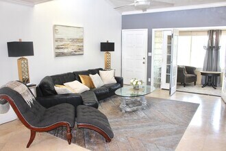 5998 N 78th St-Unit -211 in Scottsdale, AZ - Building Photo - Building Photo