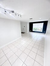 203 Maple Ter in Davie, FL - Building Photo - Building Photo