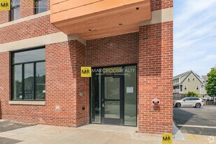 420 Market St in Boston, MA - Building Photo