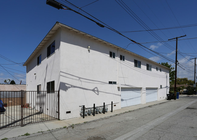 4363 Coolidge Ave in Los Angeles, CA - Building Photo - Building Photo