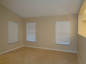12061 Winding Woods Way in Lakewood Ranch, FL - Building Photo - Building Photo