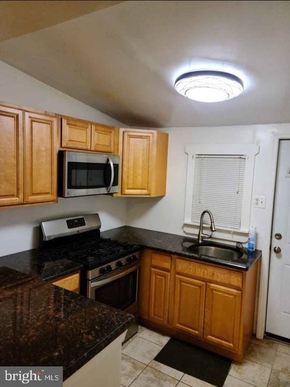 property at 772 Walnut St