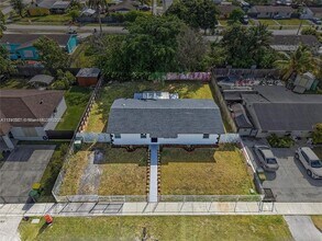 439 SW 17th Terrace in Homestead, FL - Building Photo - Building Photo