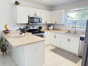 1458 Bay Grove Dr in Port Orange, FL - Building Photo - Building Photo