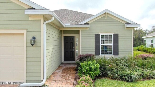 property at 62 Japura Ct