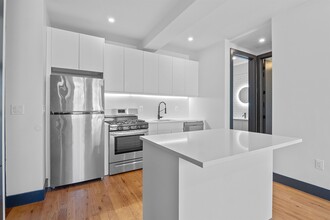 51 Harrison Ave in Jersey City, NJ - Building Photo - Building Photo