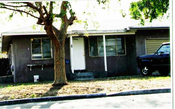 96-98 Princeton Ave in Oxnard, CA - Building Photo