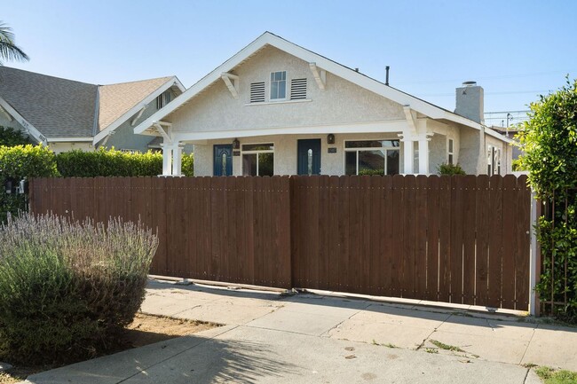 1507 W 50th St in Los Angeles, CA - Building Photo - Building Photo