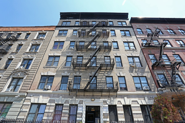 507-509 W 147th St in New York, NY - Building Photo - Building Photo