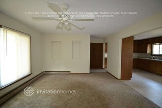 1115 Madison St S in Shakopee, MN - Building Photo - Building Photo