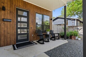 2917 E 13th St in Austin, TX - Building Photo - Building Photo