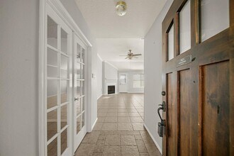 1242 Hunter Wood Dr in League City, TX - Building Photo - Building Photo