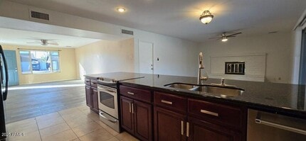 2132 E Oxford Dr in Tempe, AZ - Building Photo - Building Photo