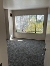 2782 Broadway, Unit 307 in San Diego, CA - Building Photo - Building Photo