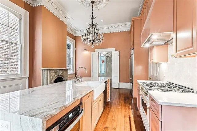 632 Esplanade Ave in New Orleans, LA - Building Photo - Building Photo