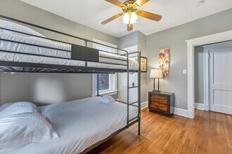 4135 Shaw Blvd, Unit 2e in St. Louis, MO - Foto de edificio - Building Photo