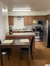 205 7th St in San Marcos, TX - Building Photo - Building Photo
