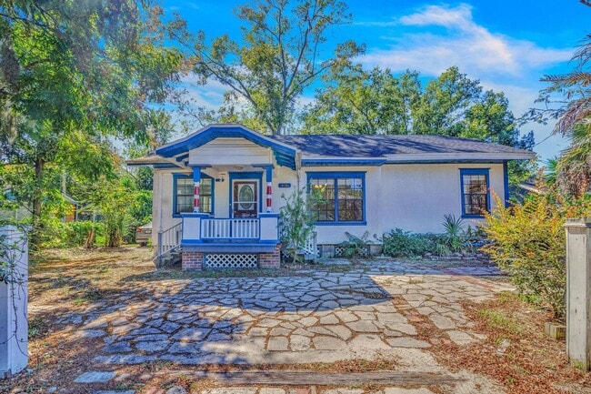 property at 2133 NE 8th Ave