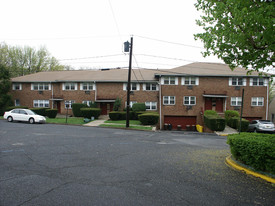 370 Northwood Way Apartments