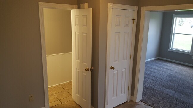 118 Kensal Ct, Unit 02-103 in Lafayette, IN - Building Photo - Building Photo