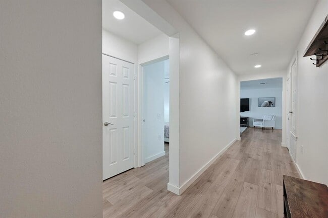 7004 Ashen Ln in Austin, TX - Building Photo - Building Photo