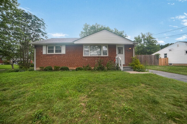 1100 Scott Ave in Rockville, MD - Foto de edificio - Building Photo