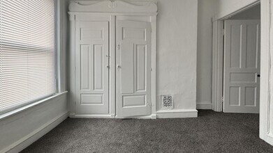 56 N Dewey St in Philadelphia, PA - Building Photo - Building Photo