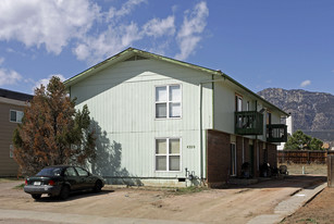 4320 Loomis Ave Apartamentos