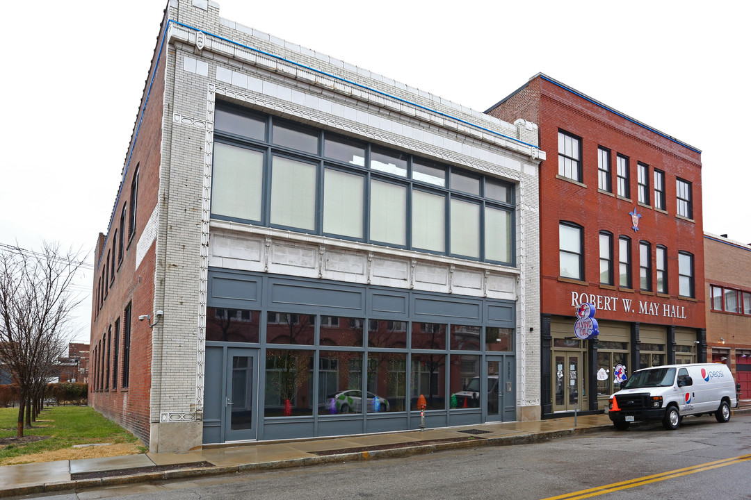 West Locust Lofts in St. Louis, MO - Foto de edificio