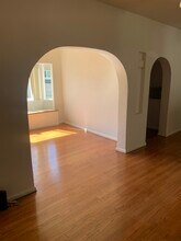 17178 Kingsbury St in Granada Hills, CA - Building Photo - Building Photo
