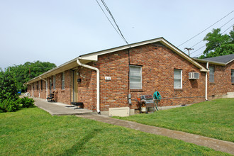 215 30th Ave N in Nashville, TN - Building Photo - Building Photo