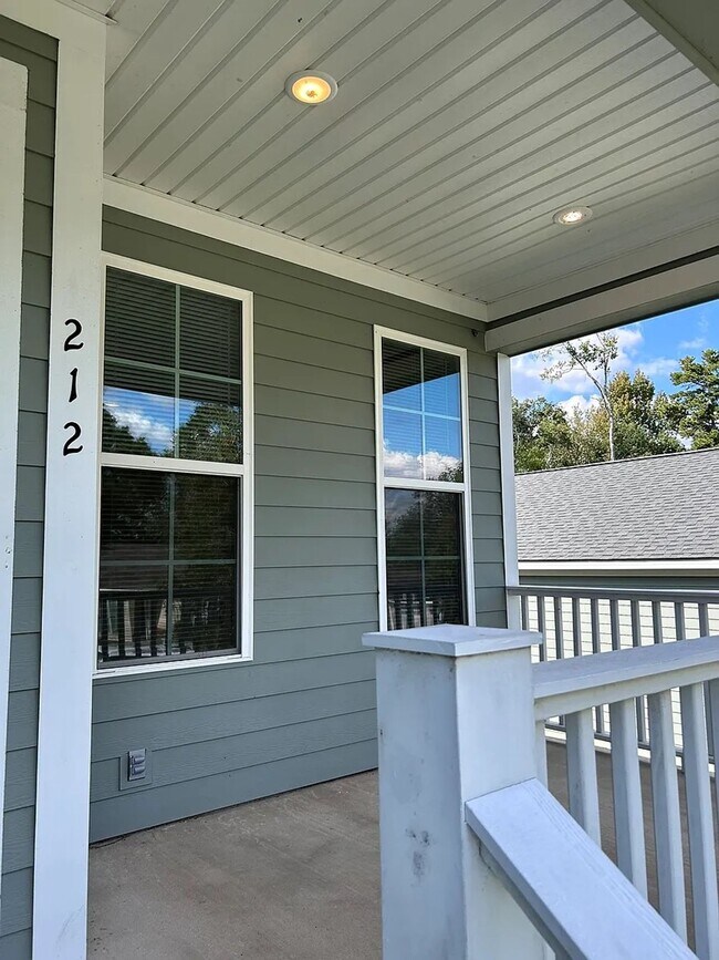 212 Carriage Ln in North Augusta, SC - Building Photo - Building Photo