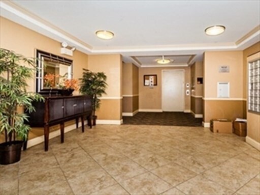 318 Rindge Ave in Cambridge, MA - Building Photo - Building Photo