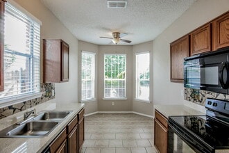 6366 Rainwater Way in Fort Worth, TX - Building Photo - Building Photo