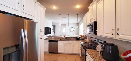 2505 Fassona Dr in Kissimmee, FL - Building Photo - Building Photo