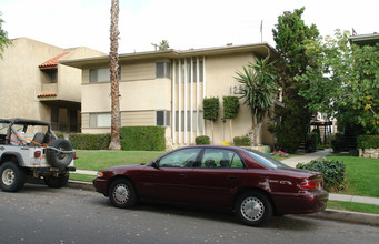 1230 Viola Ave in Glendale, CA - Building Photo - Building Photo