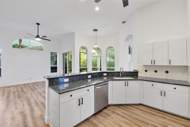 22324 Rushmore Pl in Boca Raton, FL - Building Photo - Building Photo