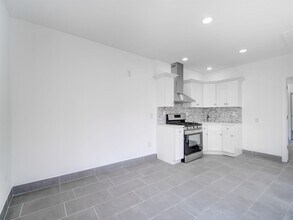 7021 Durham Ave in North Bergen, NJ - Building Photo - Building Photo