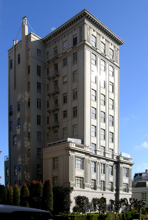 1940 Broadway in San Francisco, CA - Building Photo