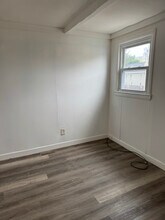 85-87 Lakeview Ave in Lowell, MA - Building Photo - Building Photo