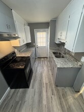 110 Aqua Ct in Rocky Mount, NC - Building Photo - Building Photo