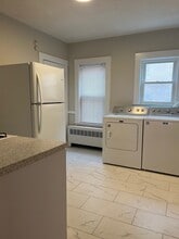 145 Winsor Ave in Watertown, MA - Building Photo - Building Photo