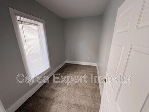 2719 Indiana Ave in Fort Wayne, IN - Building Photo - Building Photo