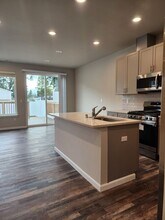 15603 View Dr Ct SE in Yelm, WA - Building Photo - Building Photo
