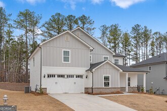 5667 Cabernet Ln in Braselton, GA - Building Photo - Building Photo