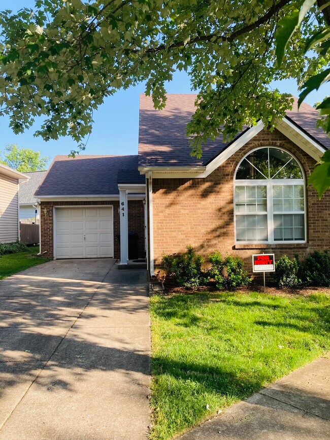 641 Declaration Ct Rentals in Lexington, KY