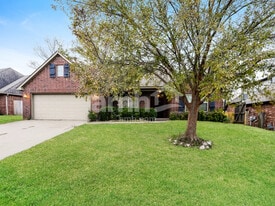 2604 S 13th St E in Broken Arrow, OK - Building Photo